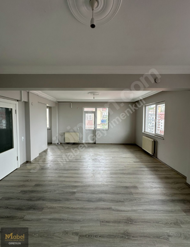 NİZAMİYE MAHALLESİ DENİZ MANZARALI GENİŞ DUBLEX DAİRE